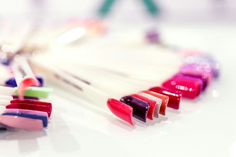 Formation ongle en gel | Nelia Beauty