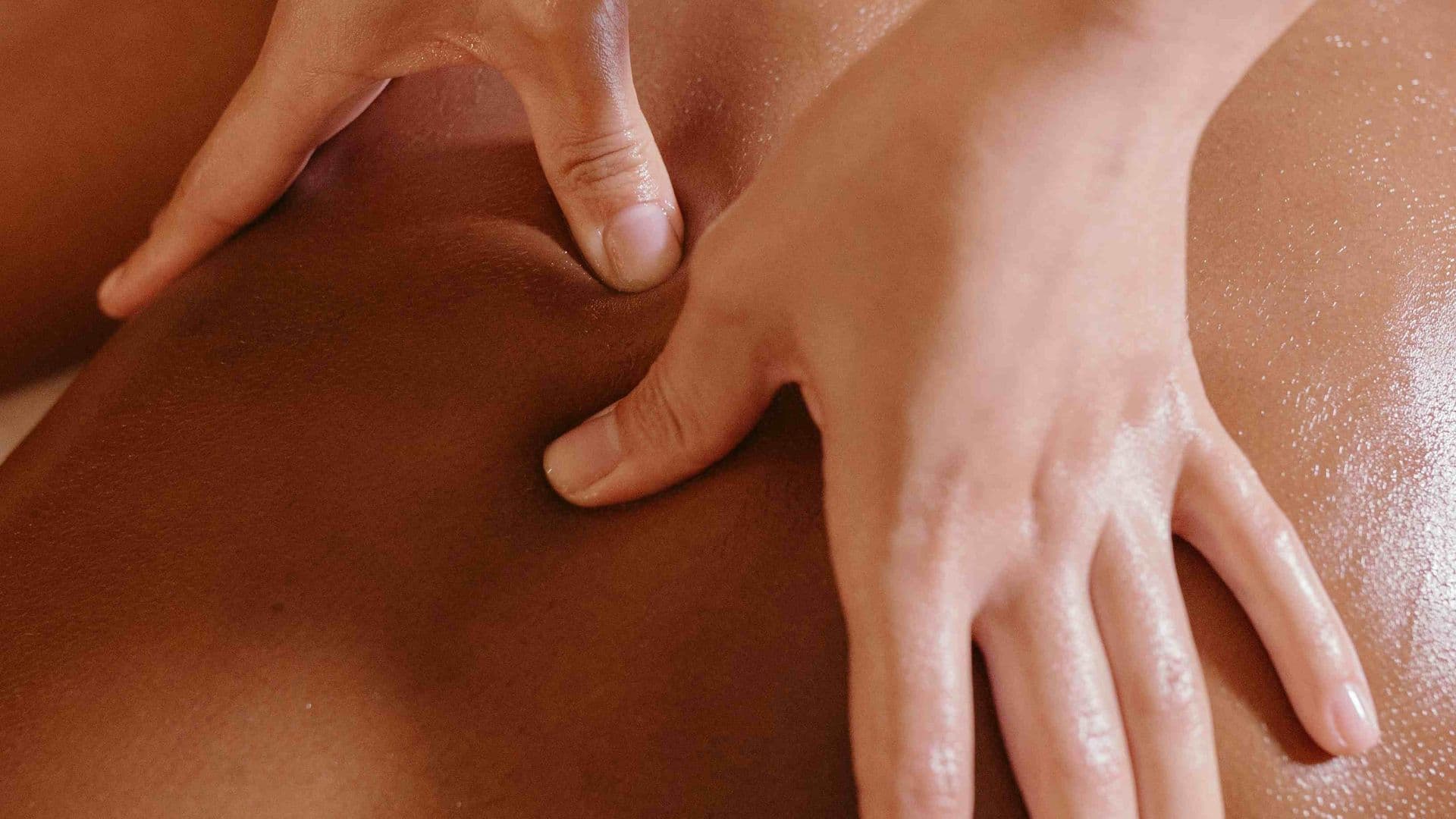 Soins corps et modelages — Nelia Beauty